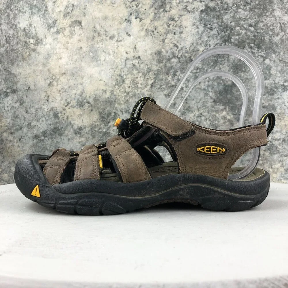 Keen Big Kids Size 4 Newport Premium Brown Leather Hook & Loop Outdoor Sandals
